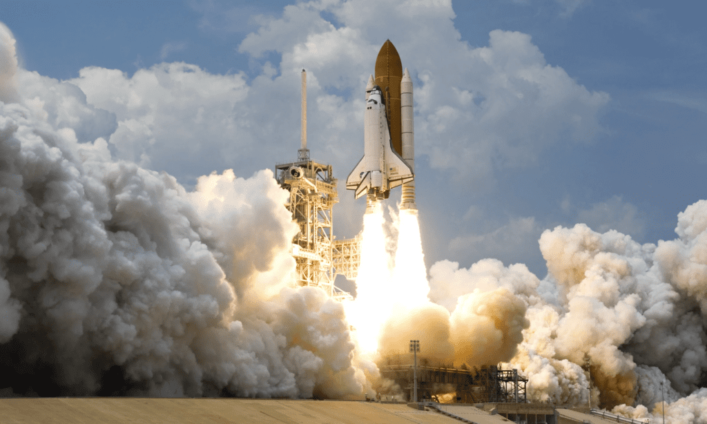 lancio di uno space shuttle dal Kennedy Space Center